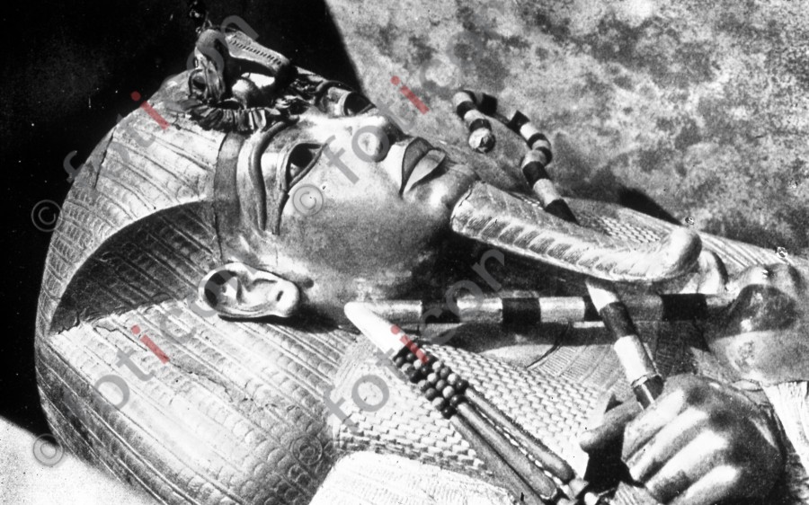 Eingeweidesarg von Tut-Ench-Amun | Gut Coffin by Tut-Ench-Amun (foticon-simon-008-075-sw.jpg)